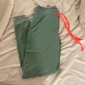 Limited Edition Figs Zamora Joggers!